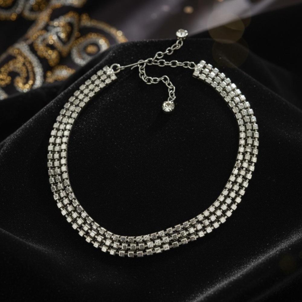 Vinatge Rhinestone Collar triple layer choker - Picture 3 of 3